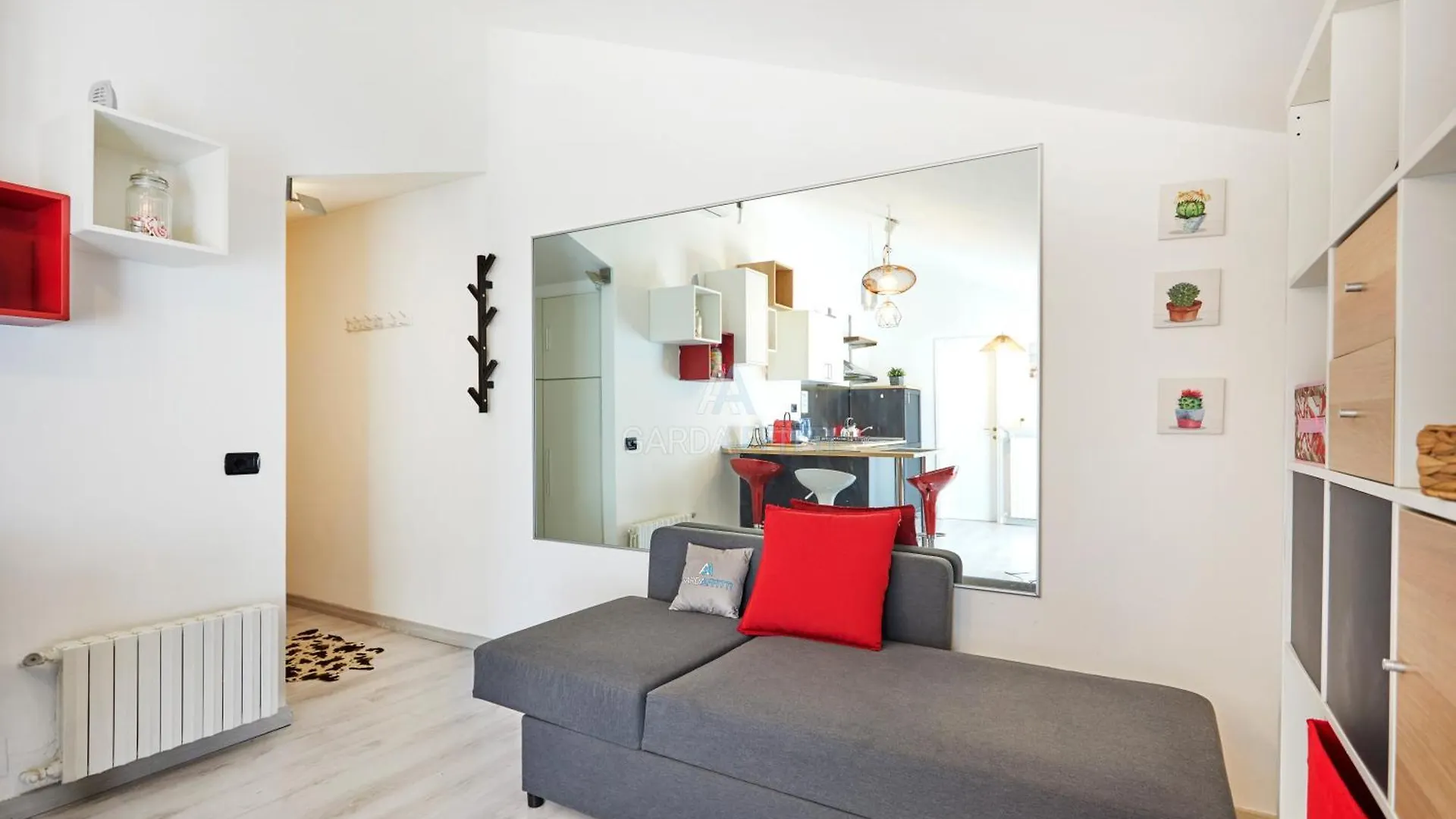 Quarzo Apartment - Panorama E Relax A Sirmione