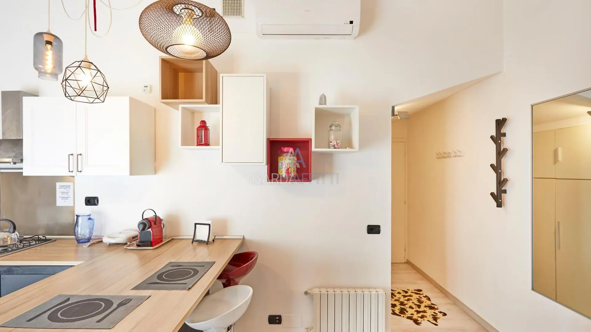 Quarzo Apartment - Panorama E Relax A Sirmione
